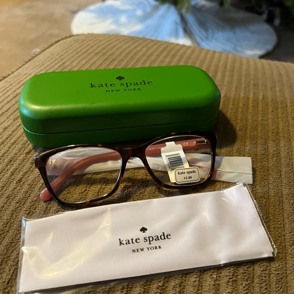 Kate Spade Readers +2.00 new - Picture 3 of 5